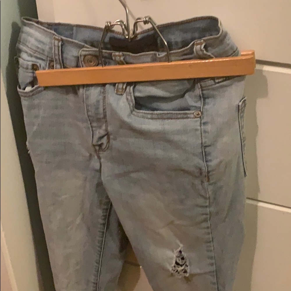 Jeans - Picture 3 of 4